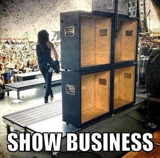 Show business XD